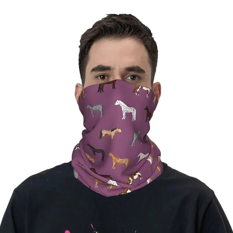 Tour de Cou Équestre – Motif Chevaux